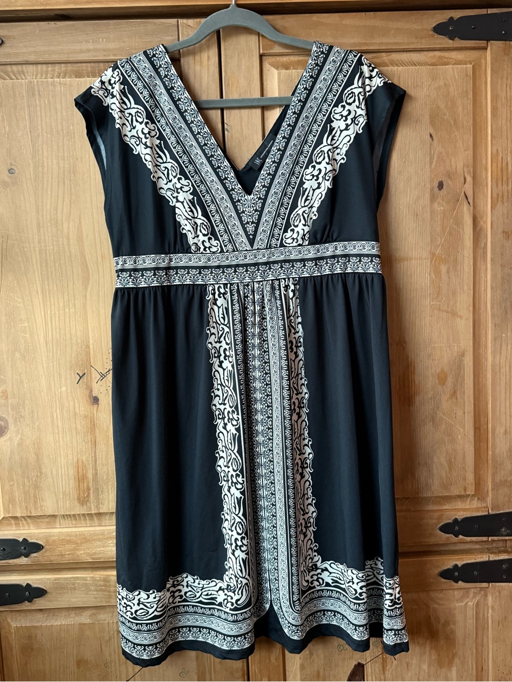 INC International Concepts Black and White V-Neck Embroidered Dress